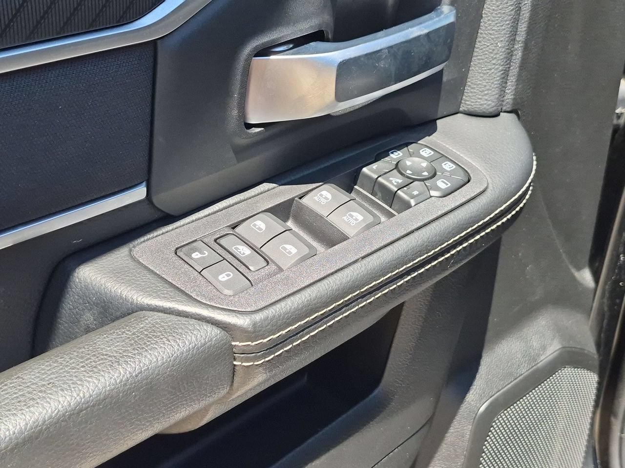 Used 2026 RAM 2500 Big Horn AWD/4WD image 8