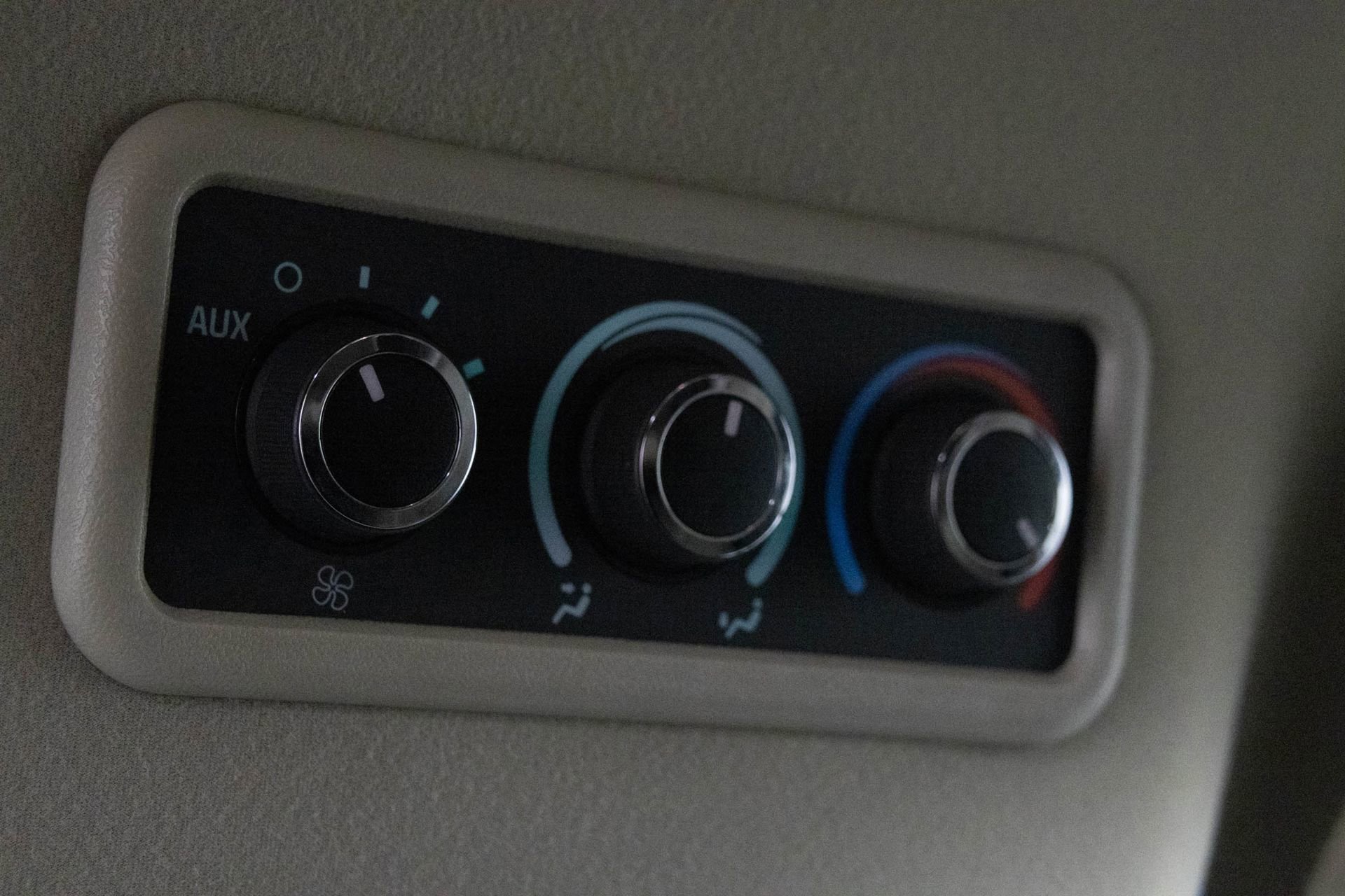 Used 2018 Chevrolet Express 3500 LT w/ LT Preferred Equipment Group image 31