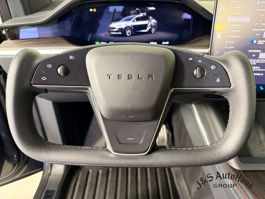 Used 2024 Tesla Model X AWD/4WD image 12