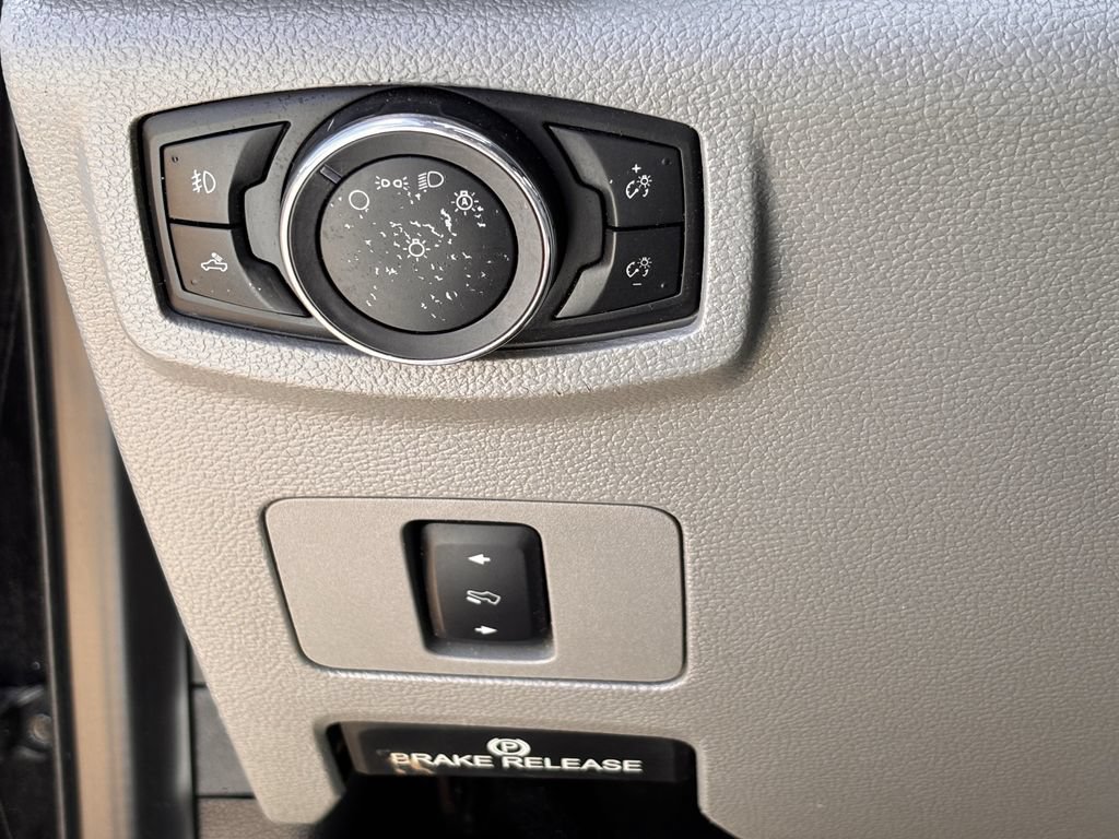 Used 2019 Ford F250 XLT w/ XLT Value Package AWD/4WD image 22