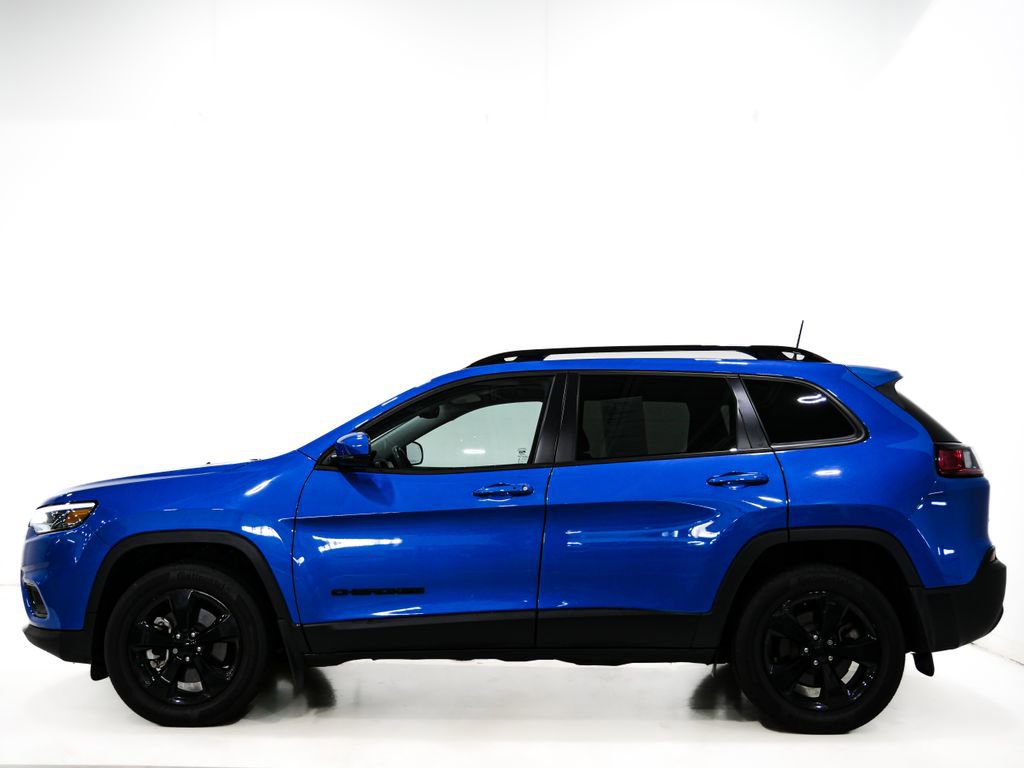 Used 2021 Jeep Cherokee Latitude Plus AWD/4WD image 5