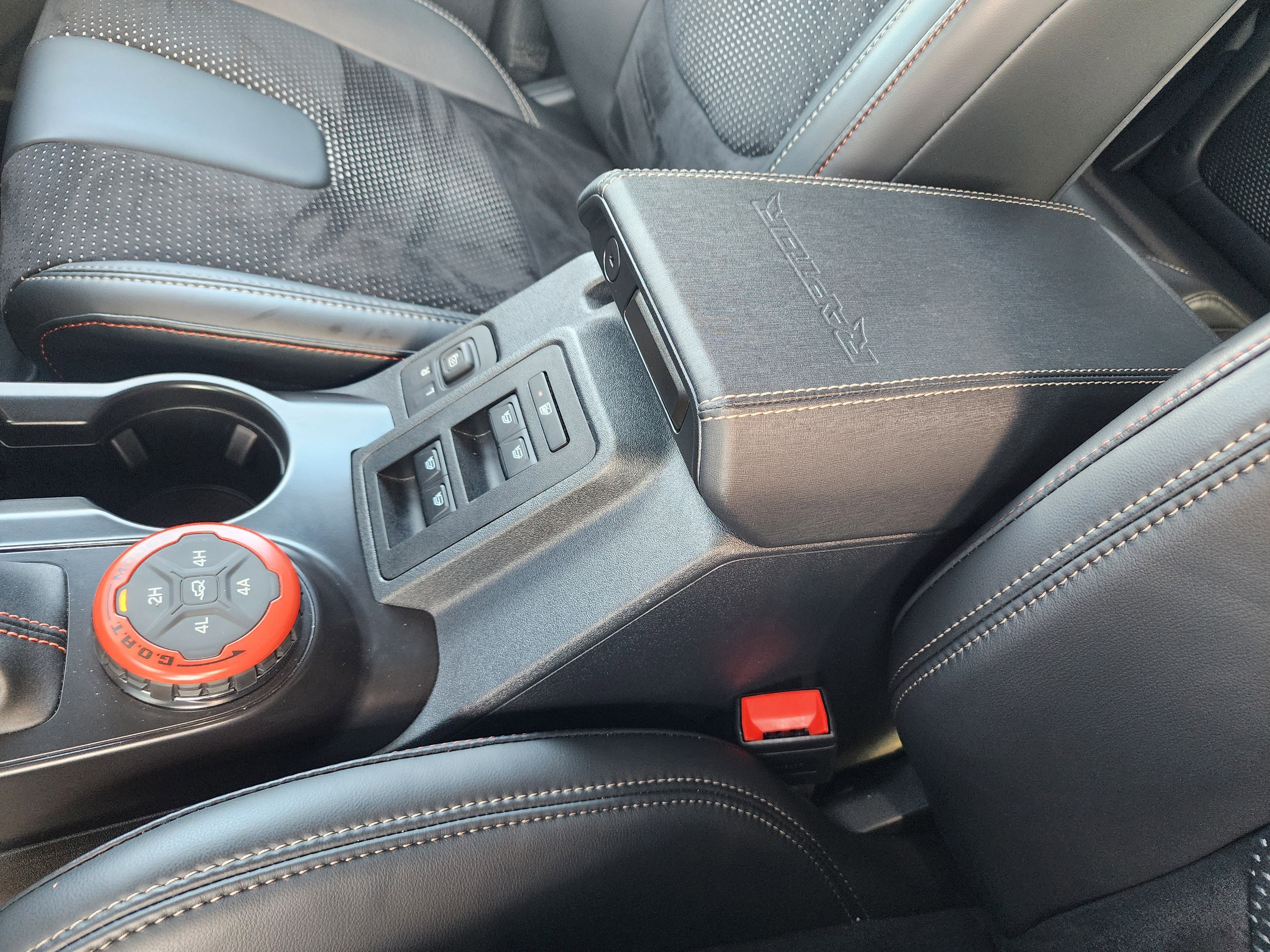 Used 2024 Ford Bronco Raptor w/ Interior Carbon Fiber Pack 6 image 35