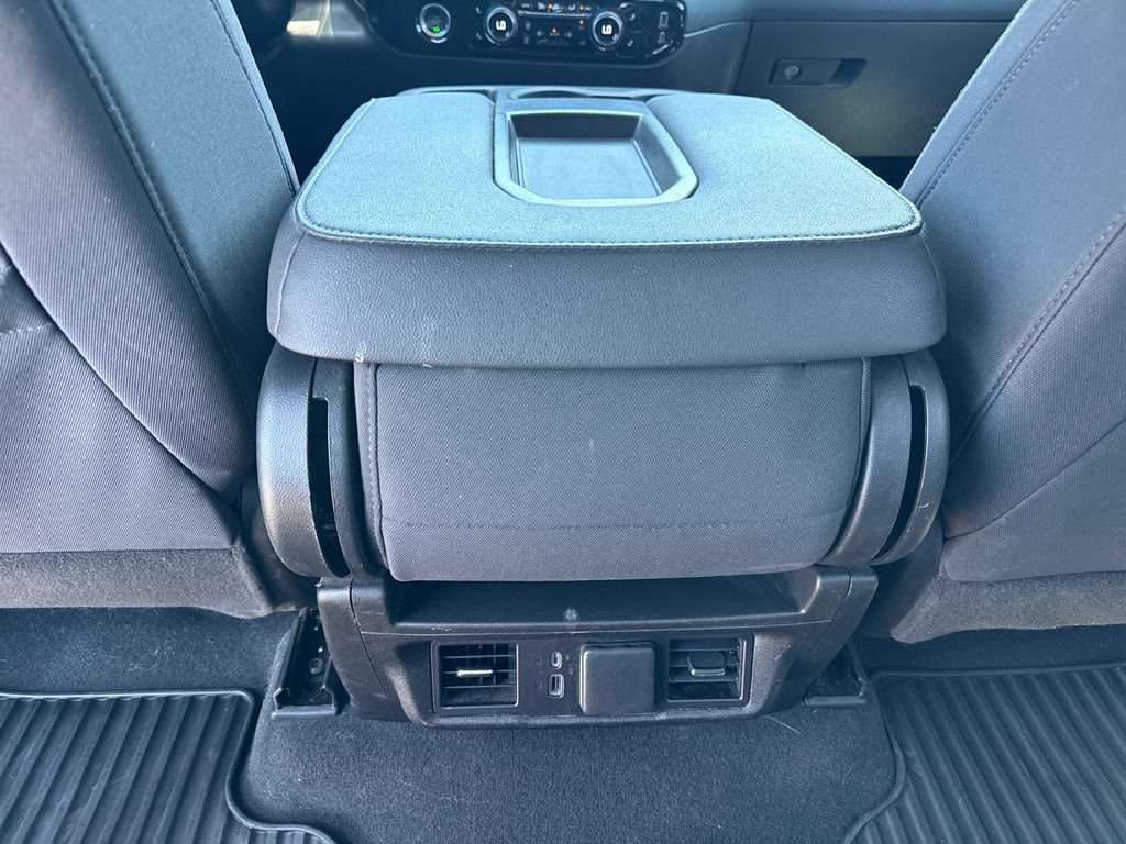 Used 2024 Chevrolet Silverado 1500 LT AWD/4WD image 12
