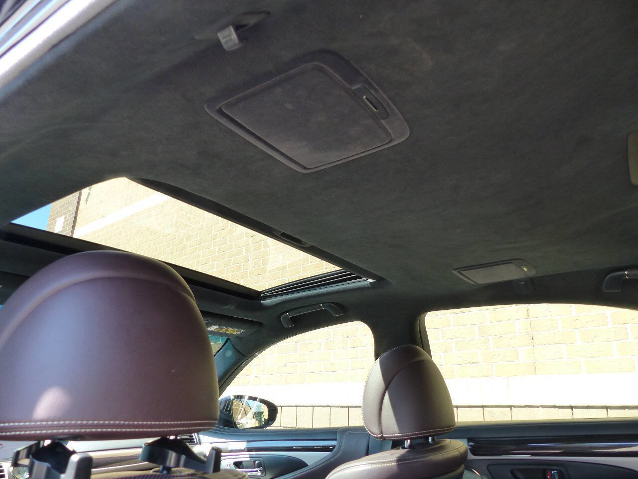 Used 2017 Lexus LS 460 AWD image 21