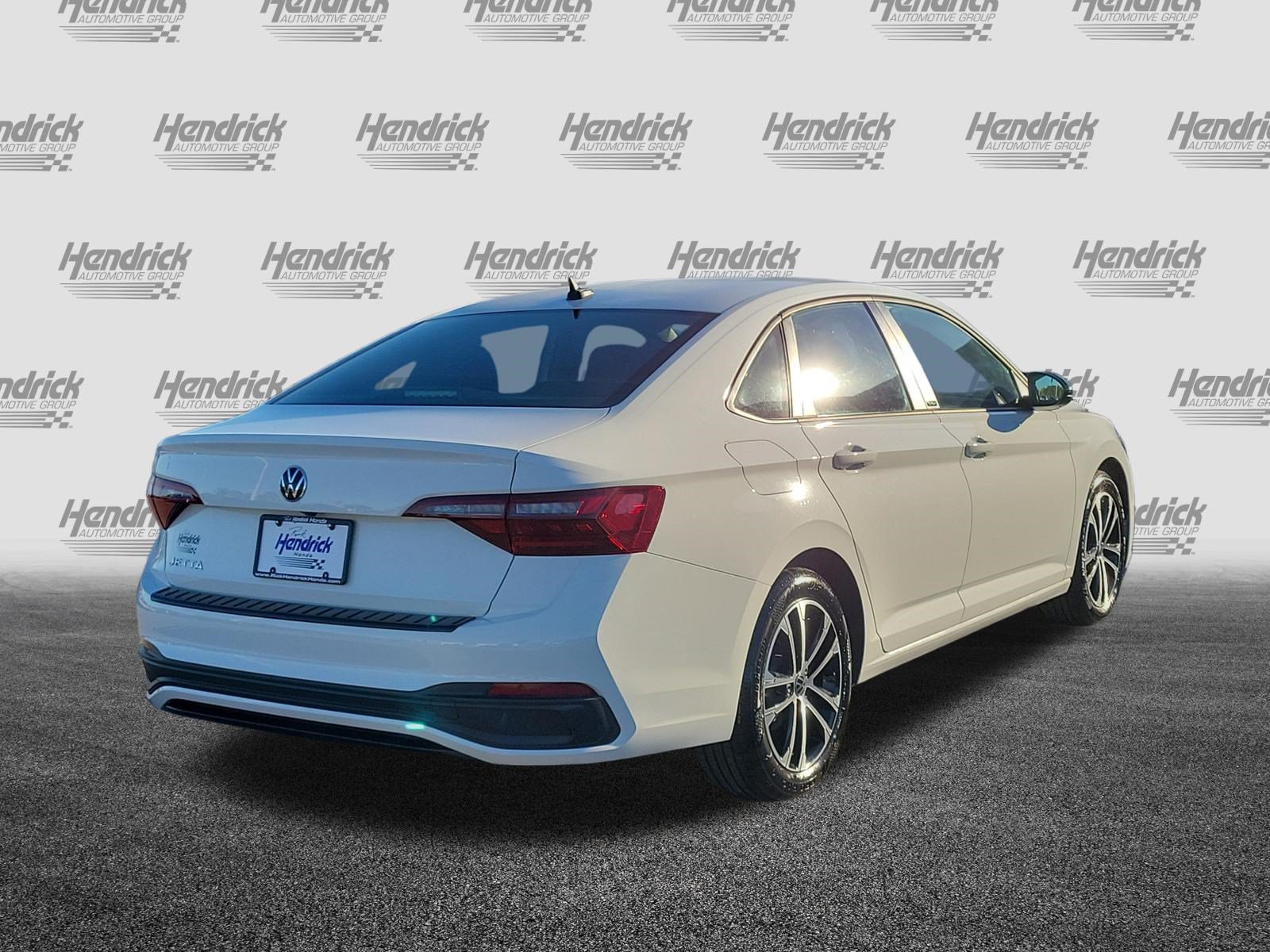 Used 2023 Volkswagen Jetta Sport FWD image 7