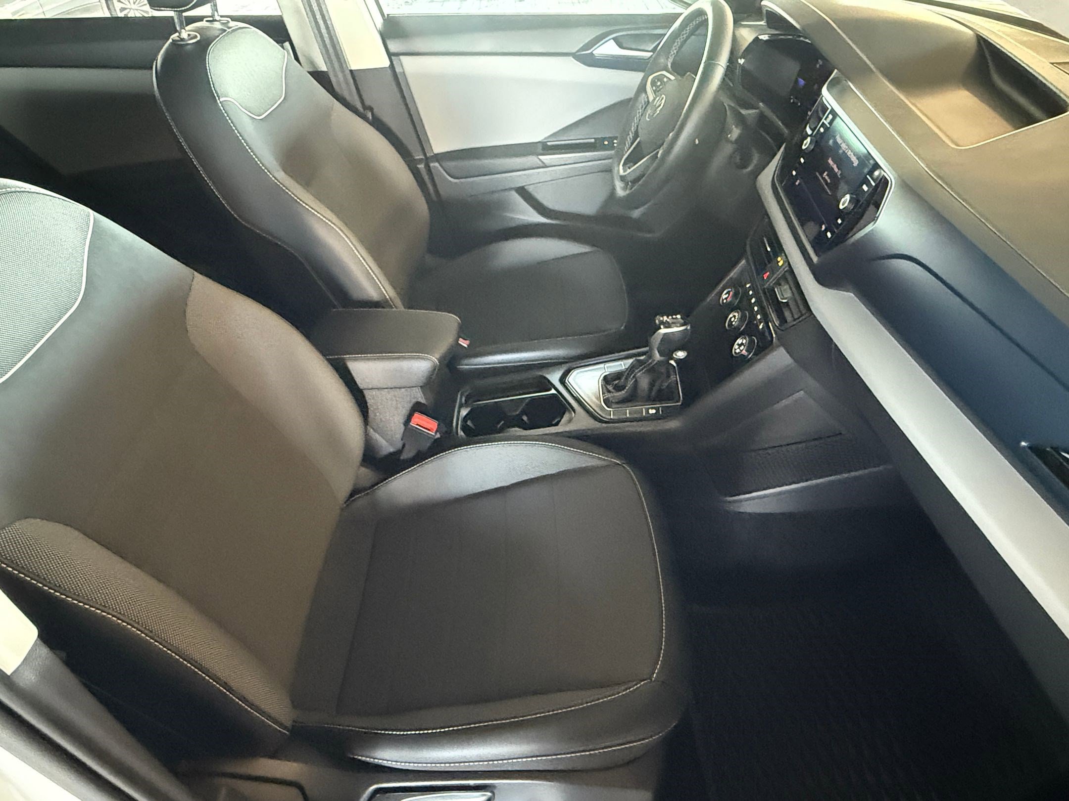 Certified 2023 Volkswagen Taos SE image 21