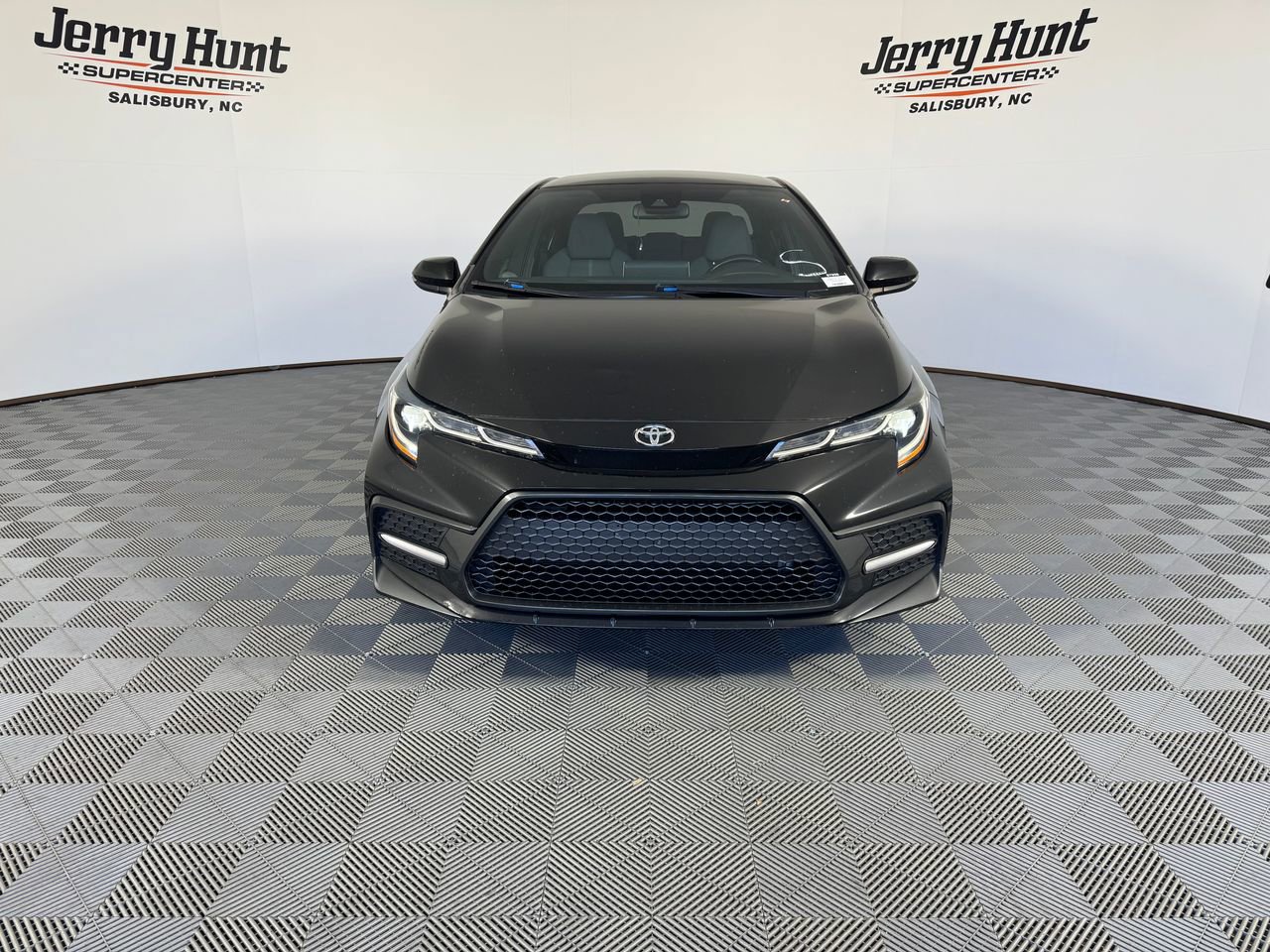 Used 2021 Toyota Corolla SE image 6