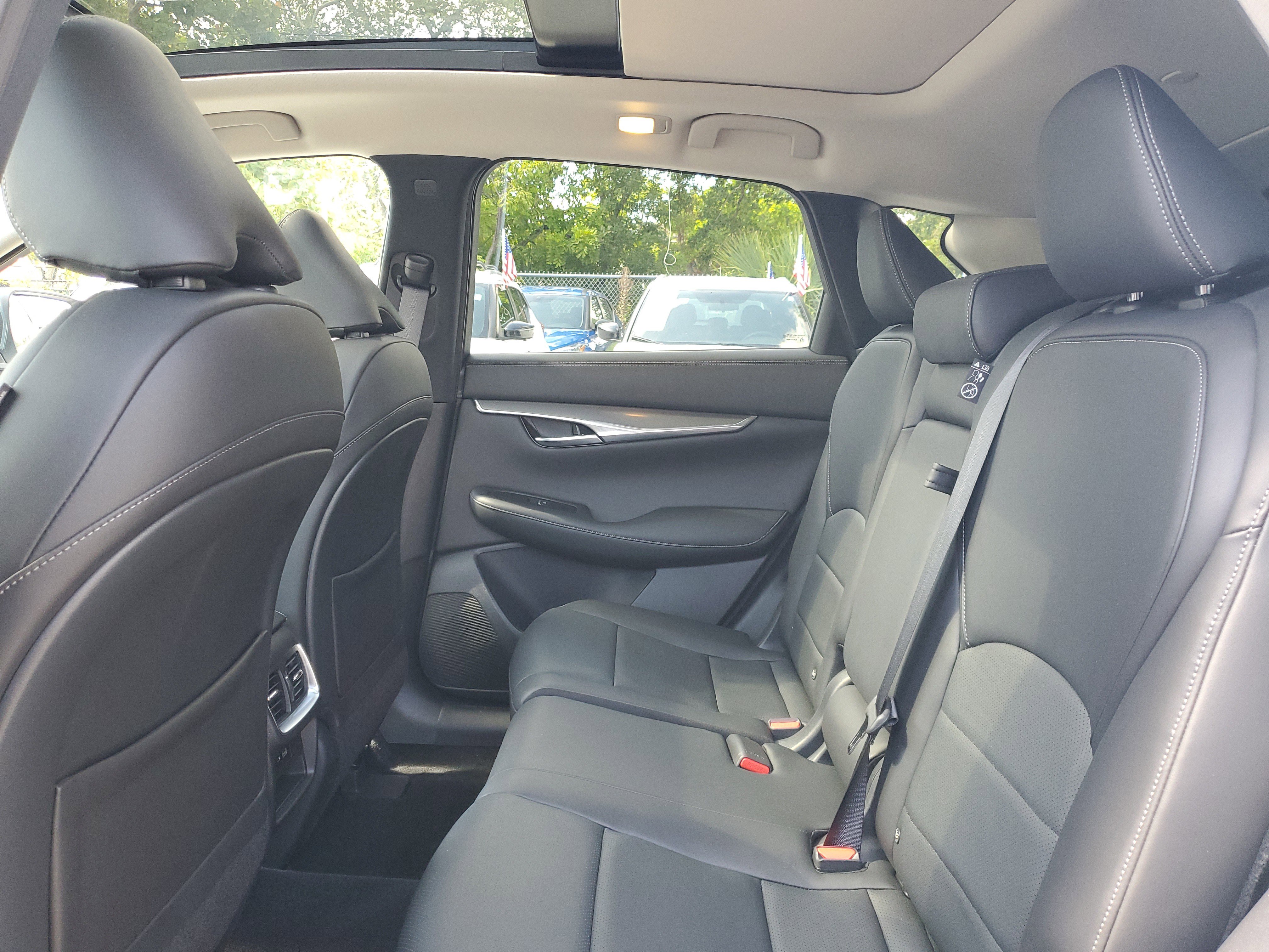 Used 2024 INFINITI QX50 Luxe image 13