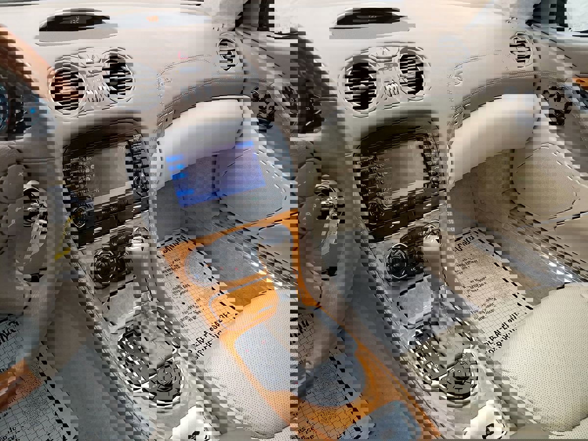 Used 2007 Mercedes-Benz SL 600 image 25