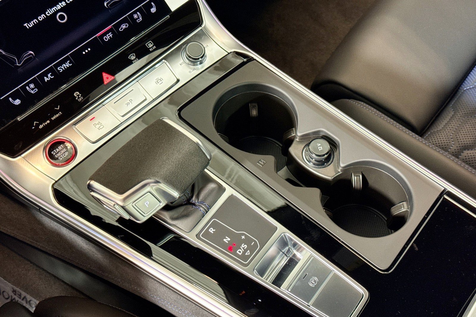 New 2025 Audi RS 7 Performance image 15