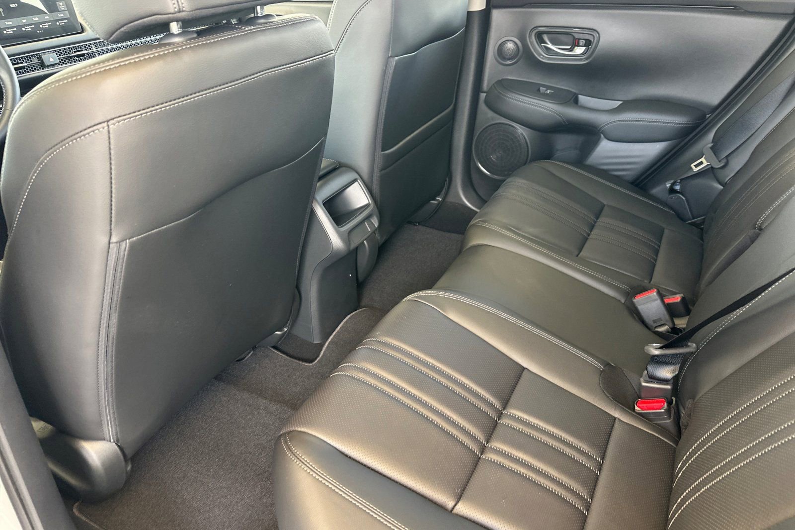 New 2026 Honda HR-V EX-L image 13