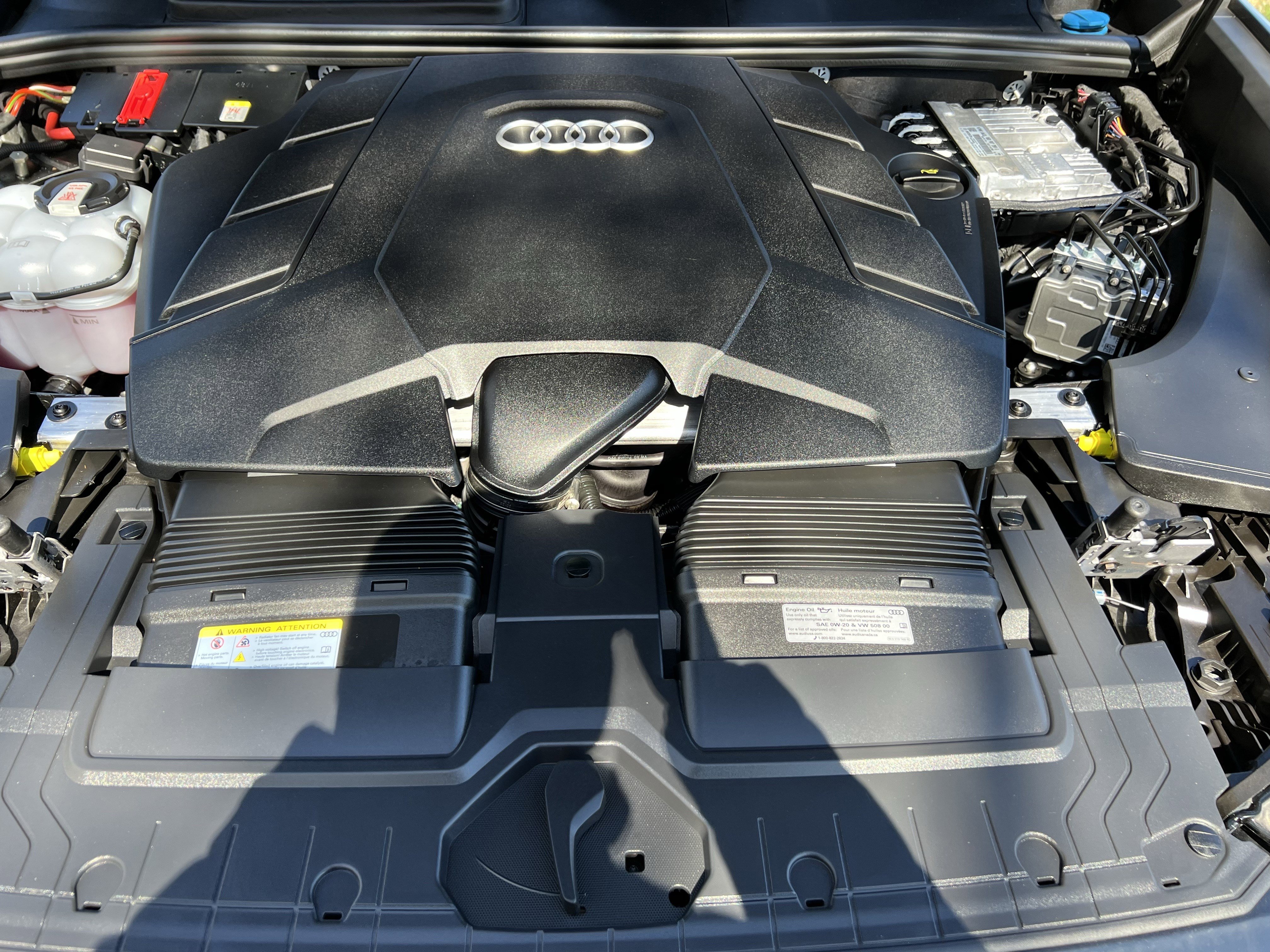 Used 2025 Audi Q8 Premium Plus image 36