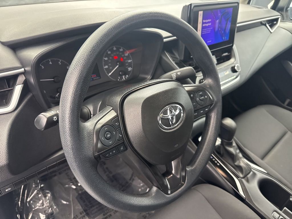 Used 2024 Toyota Corolla LE image 9