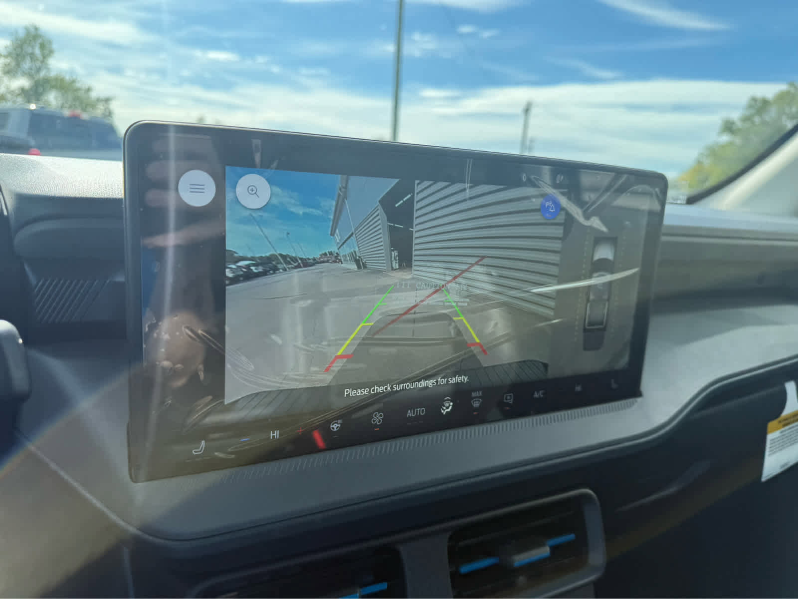 New 2025 Ford Maverick Lobo image 24