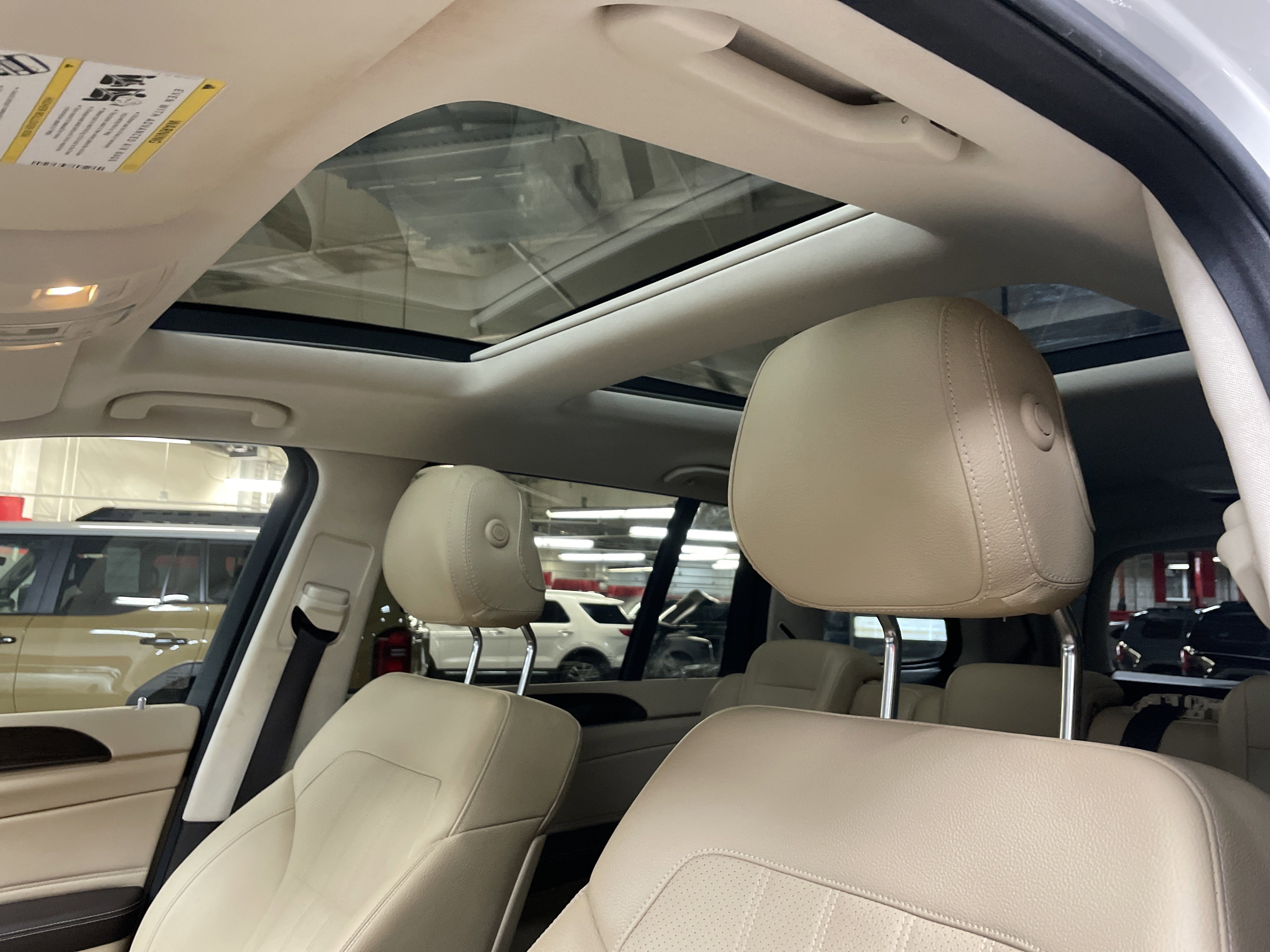 Used 2018 Mercedes-Benz GLS 450 4MATIC image 28