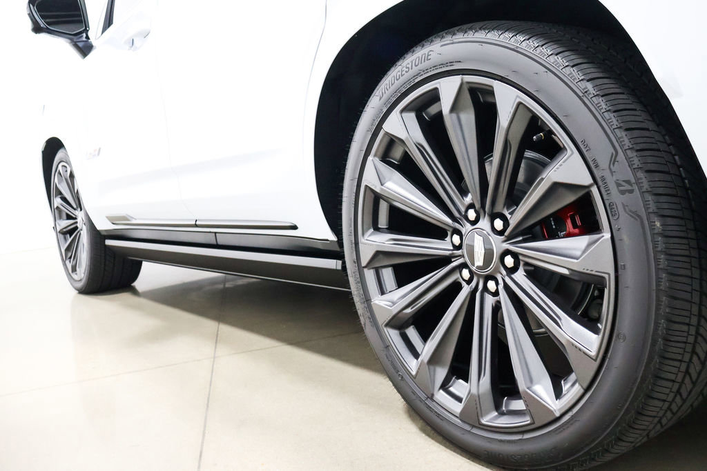 Used 2026 Cadillac Escalade V image 18