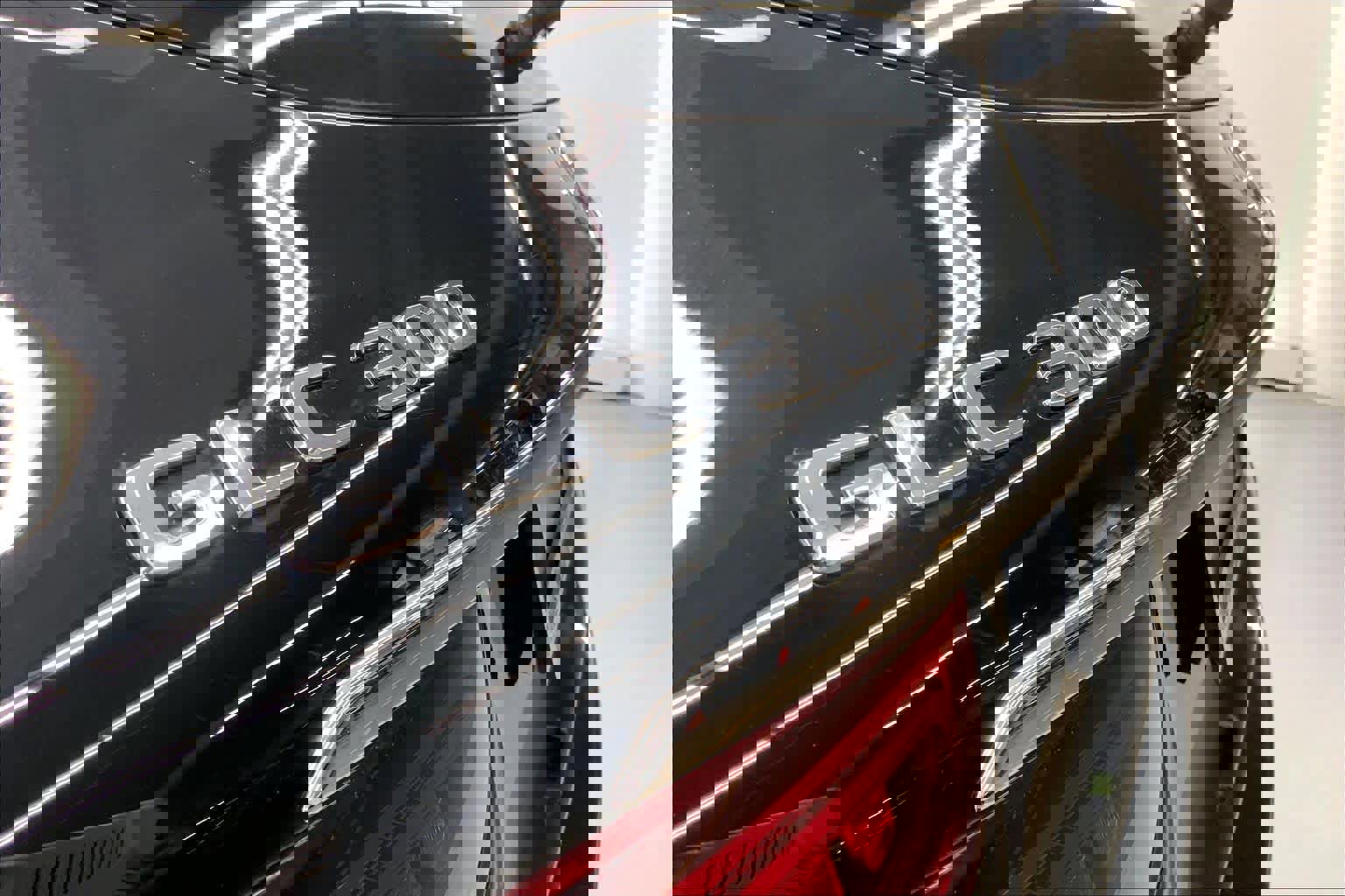 Used 2022 Mercedes-Benz GLC 300 image 14