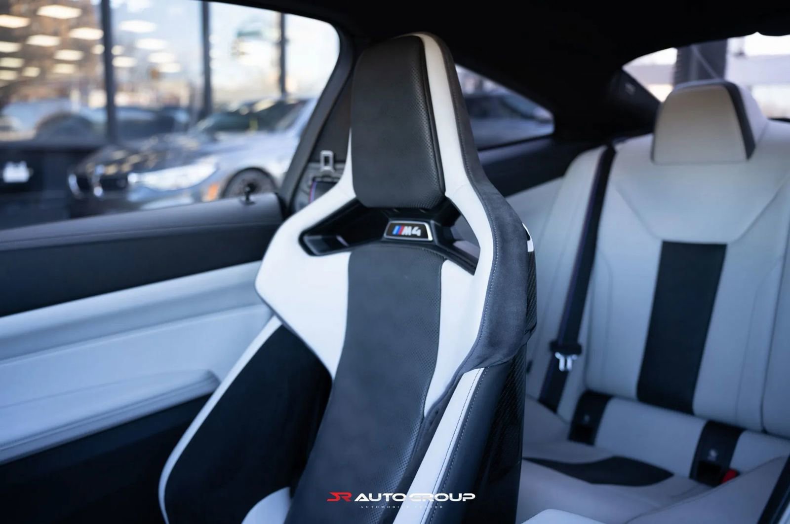 Used 2021 BMW M4 Competition w/ Executive Package image 11