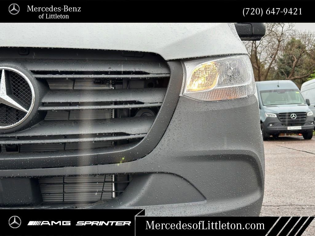New 2025 Mercedes-Benz Sprinter 2500 image 9