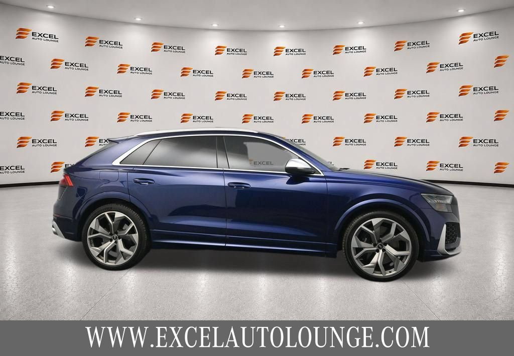 Used 2022 Audi RS Q8 w/ Luxury Package AWD/4WD image 5