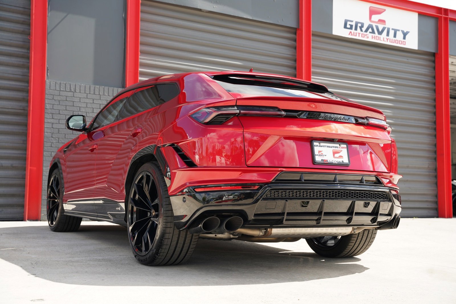 Used 2023 Lamborghini Urus S image 5