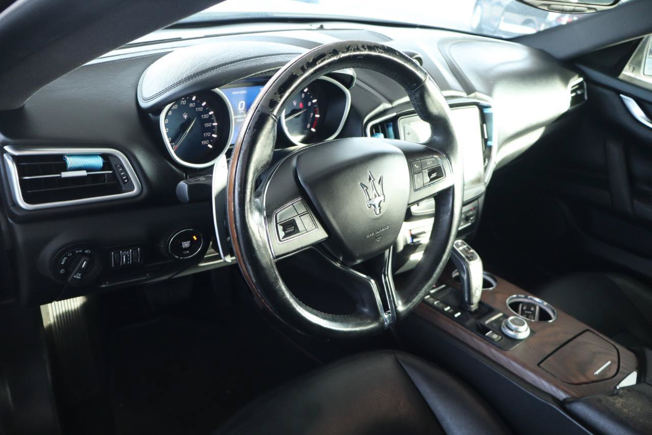 Used 2019 Maserati Ghibli S Q4 AWD/4WD image 15
