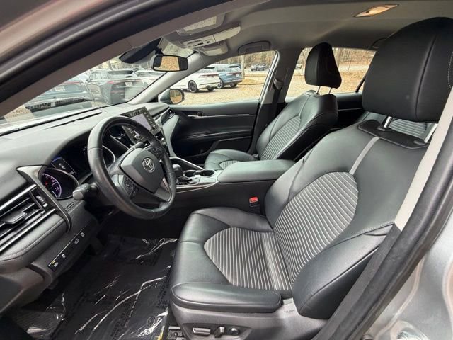 Used 2021 Toyota Camry SE image 15