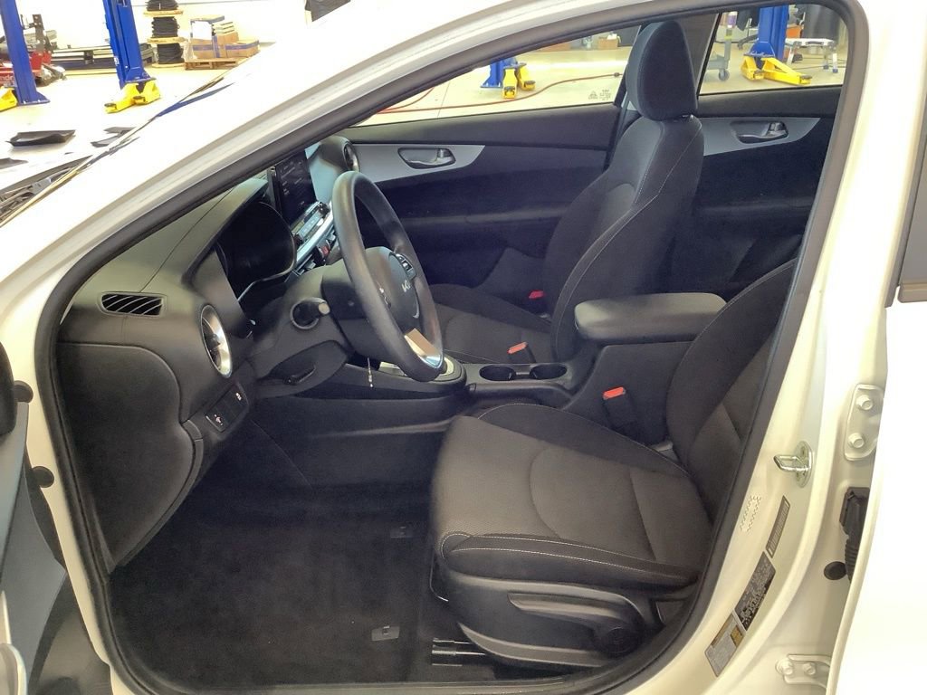 Certified 2023 Kia Forte LXS FWD image 12