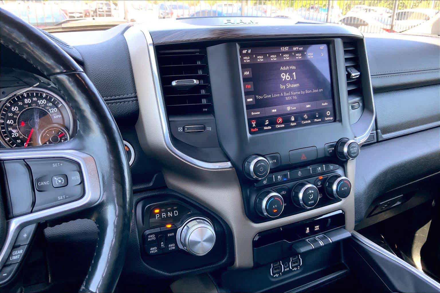 Used 2020 RAM 1500 Laramie AWD/4WD image 6