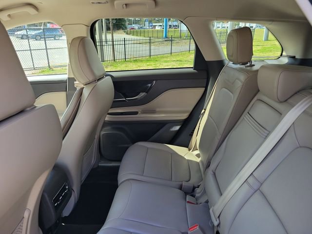 Used 2023 Lincoln Corsair Reserve w/ Jet Appearance Package image 26