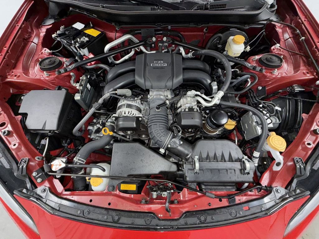 Certified 2022 Toyota GR86 w/ ALL Weather Mat Package (TMS) image 18