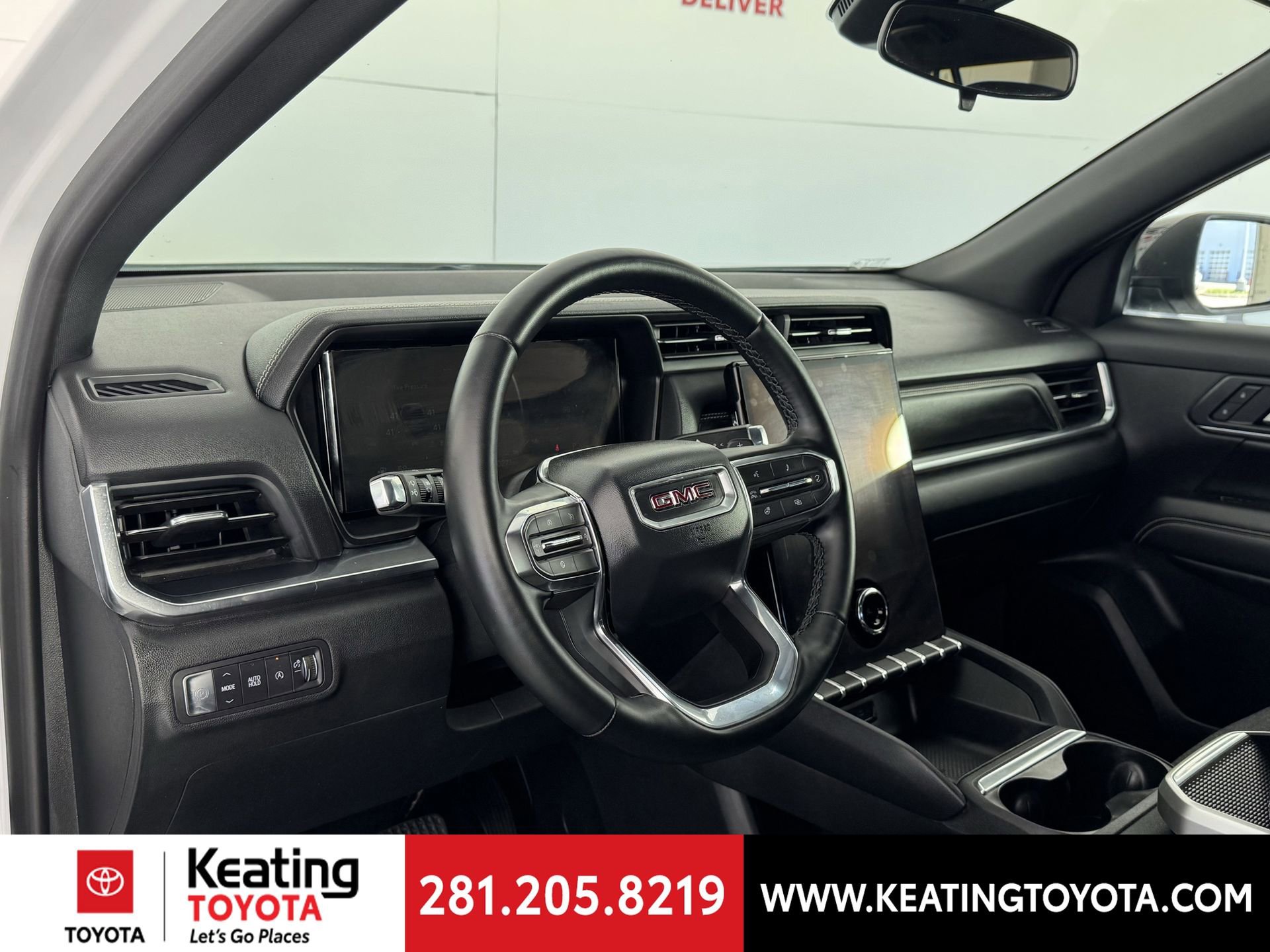 Used 2025 GMC Terrain Elevation FWD image 13