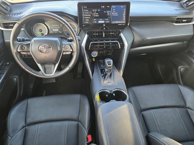 Certified 2022 Toyota Venza Limited AWD/4WD image 11