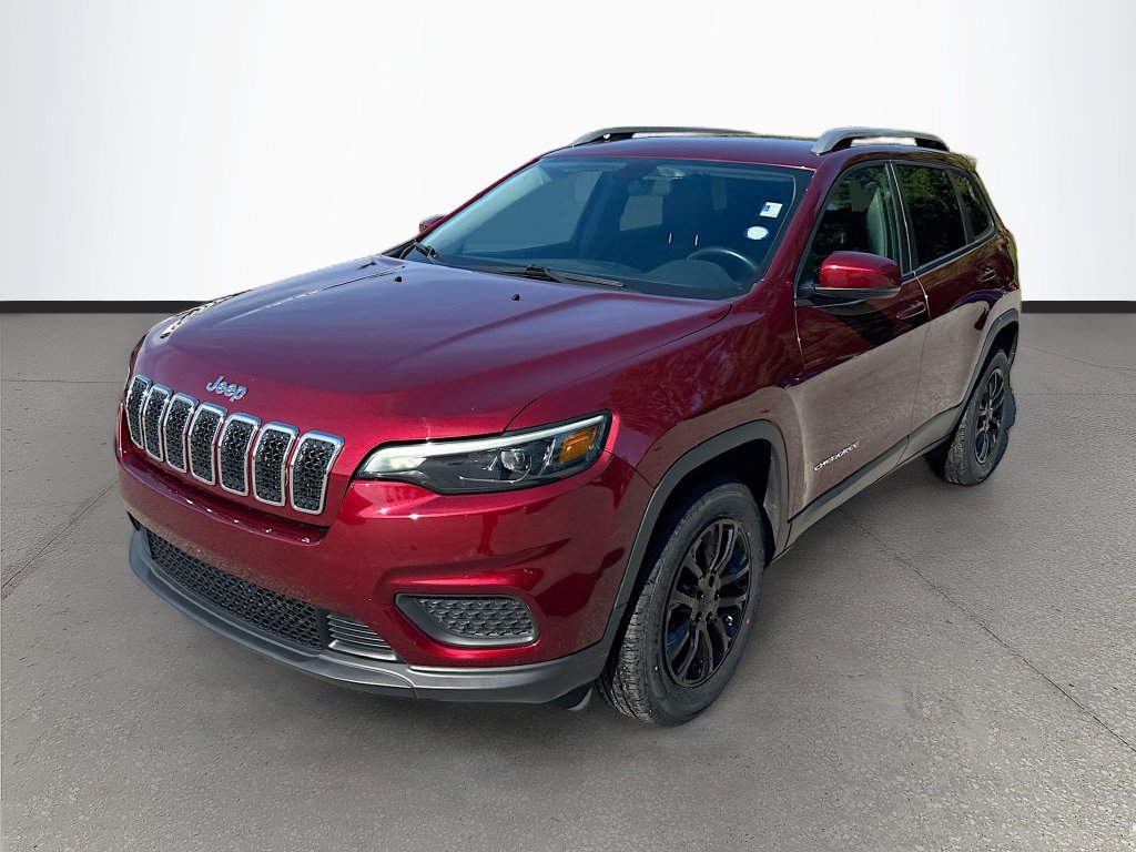 Used 2020 Jeep Cherokee Latitude w/ Cold Weather Group AWD/4WD image 3