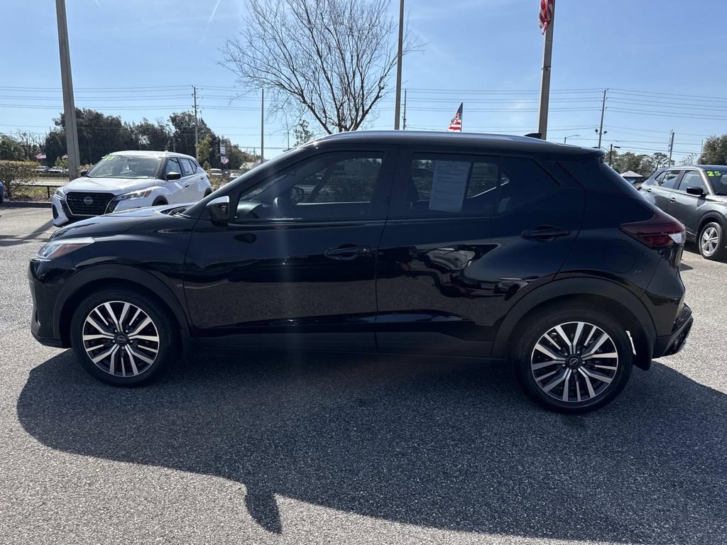 Certified 2024 Nissan Kicks SV image 7