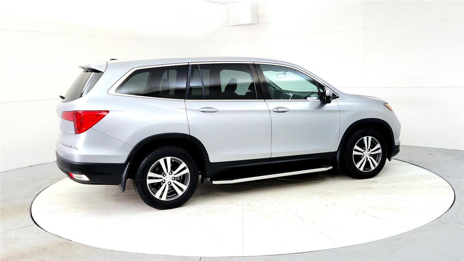 Used 2016 Honda Pilot EX-L image 6
