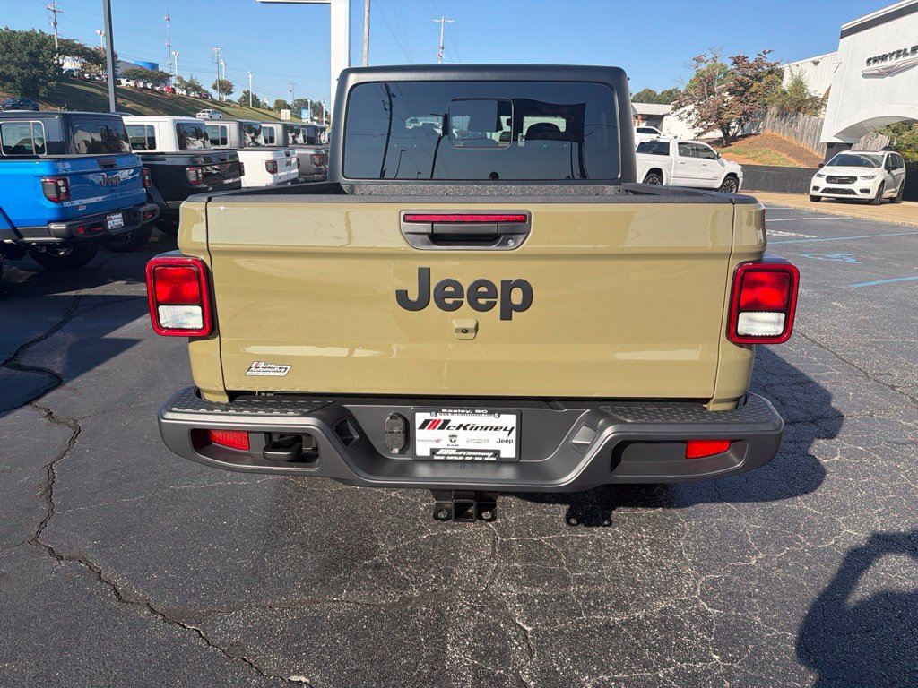 New 2027 Jeep Gladiator Sport AWD/4WD image 9