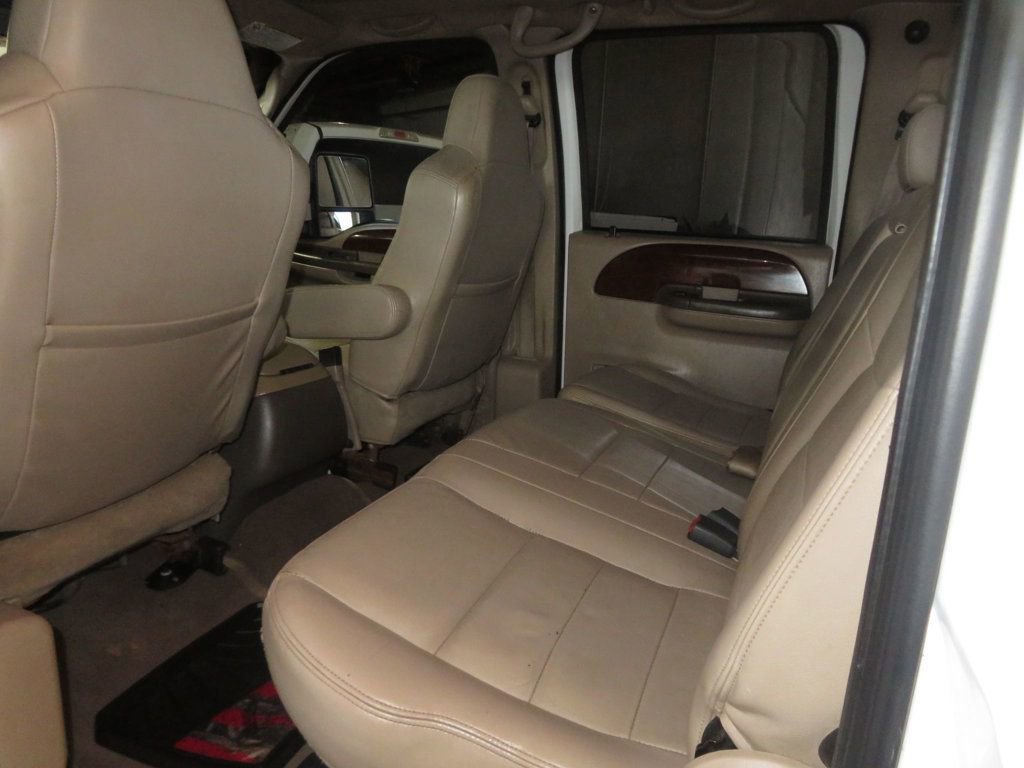 Used 2004 Ford F250 Lariat image 26