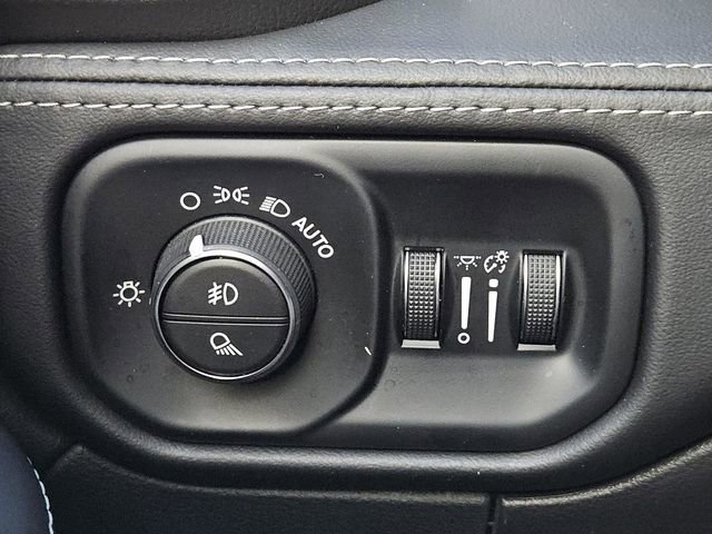 Used 2025 RAM 2500 Limited image 21