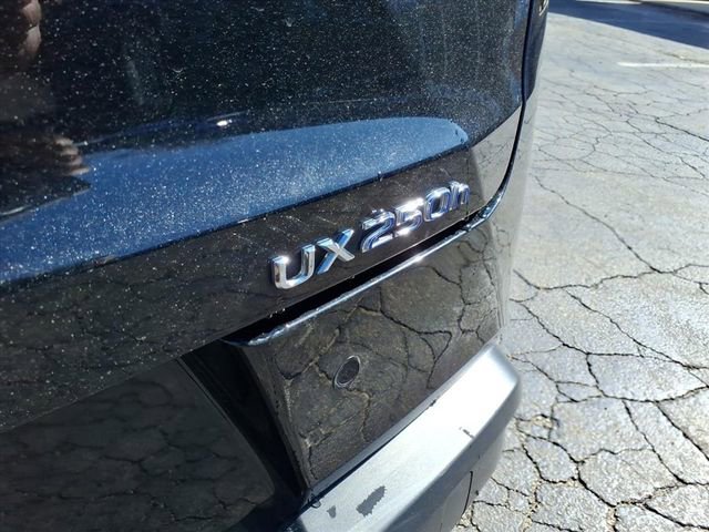 Used 2020 Lexus UX 250h 250h Base w/ Premium Package image 24