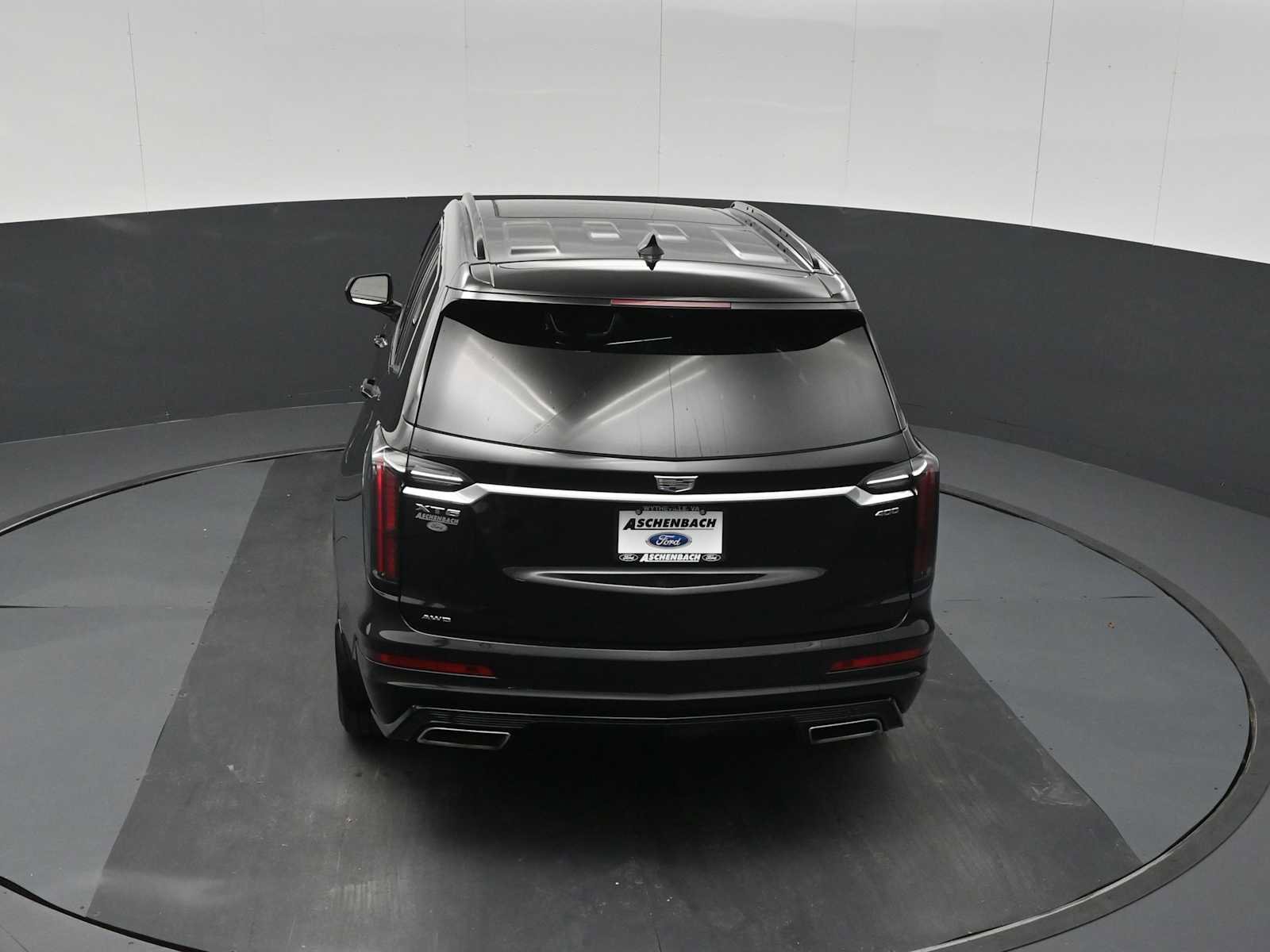Used 2024 Cadillac XT6 Sport w/ Technology Package AWD/4WD image 28