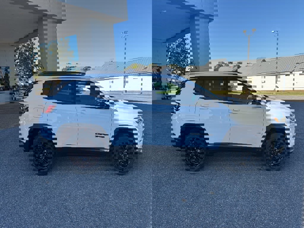 New 2026 Jeep Compass Latitude image 8