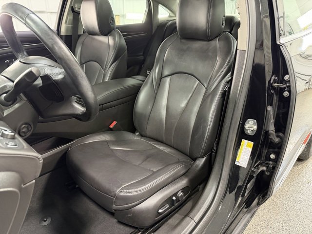 Used 2019 Buick LaCrosse Essence w/ Sun and Shade Package image 21