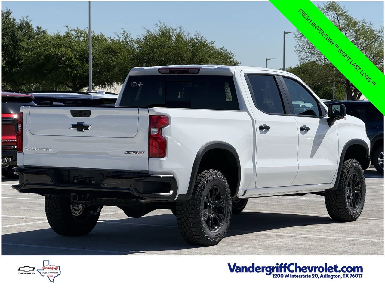 New 2026 Chevrolet Silverado 1500 ZR2 AWD/4WD image 4