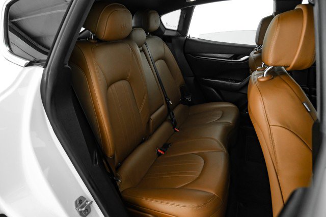 Used 2018 Maserati Levante image 30