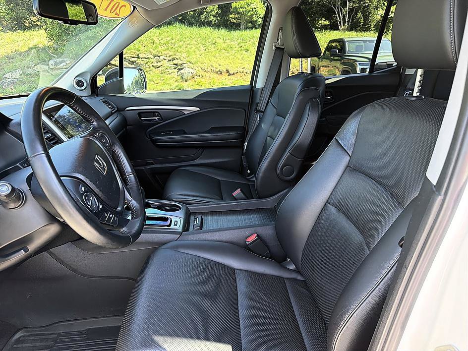 Used 2017 Honda Ridgeline RTL-T image 12