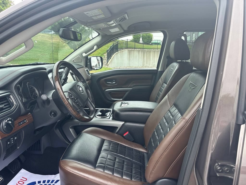 Used 2018 Nissan Titan Platinum Reserve w/ Platinum Utility Package AWD/4WD image 20