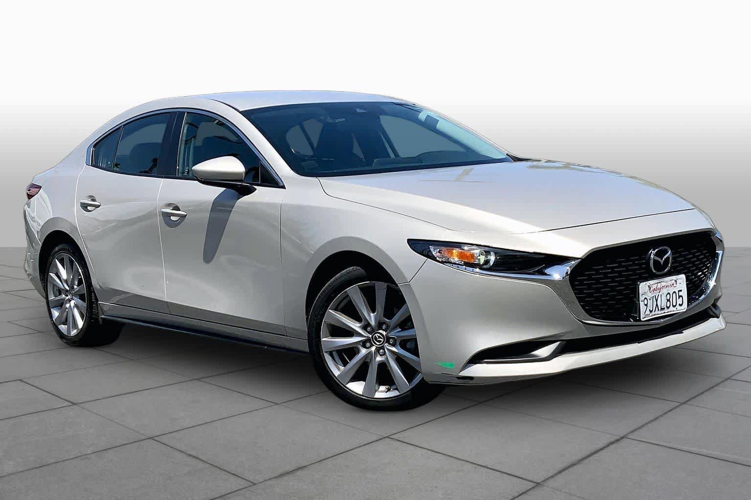 Used 2023 MAZDA MAZDA3 s FWD image 2