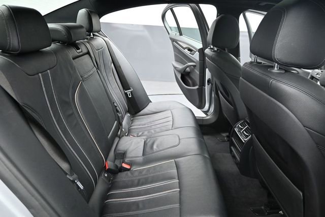 Used 2019 BMW 530i xDrive w/ Convenience Package AWD/4WD image 22