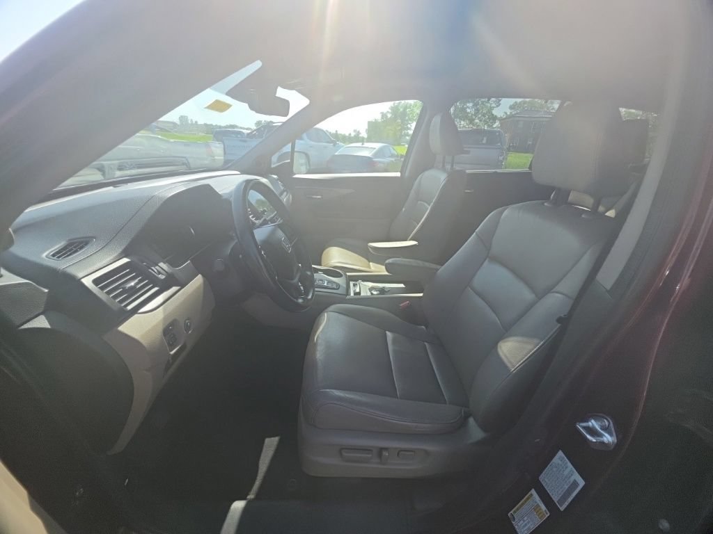 Certified 2022 Honda Pilot Special Edition image 14